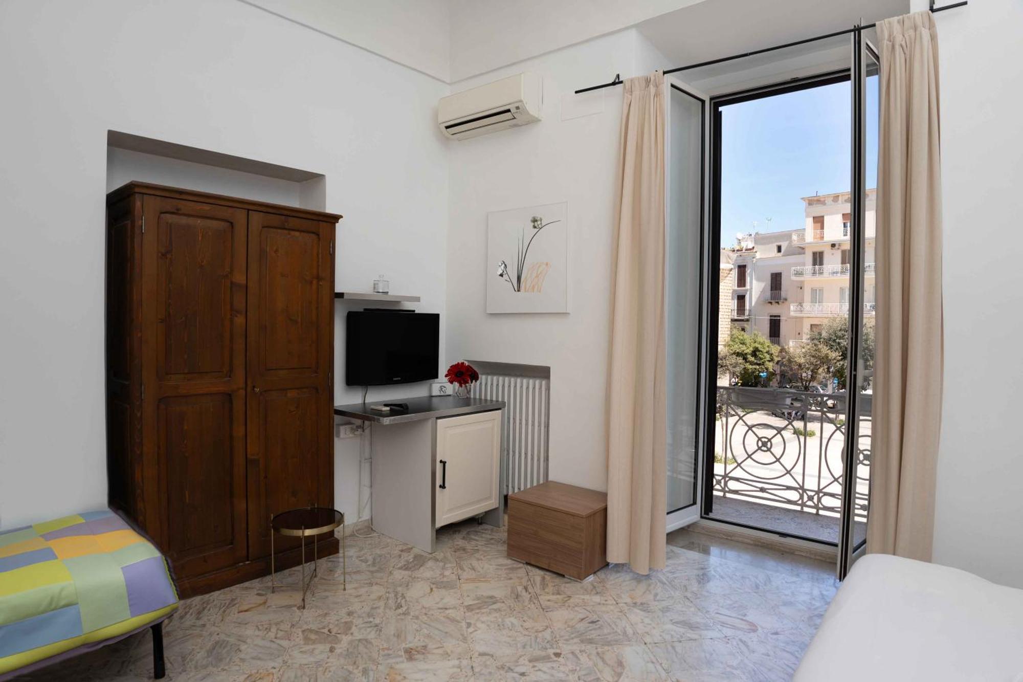 B&B Longobardi Trani Exterior foto
